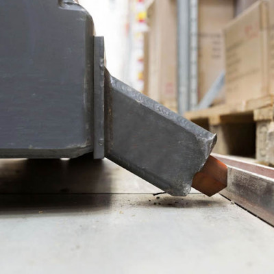 Detailansicht VNA-Stapler Mitsubishi Forklift Trucks